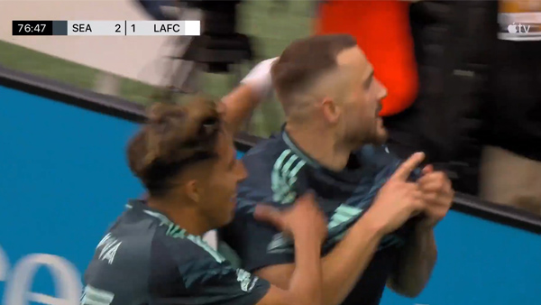 Morris record-breaking goal